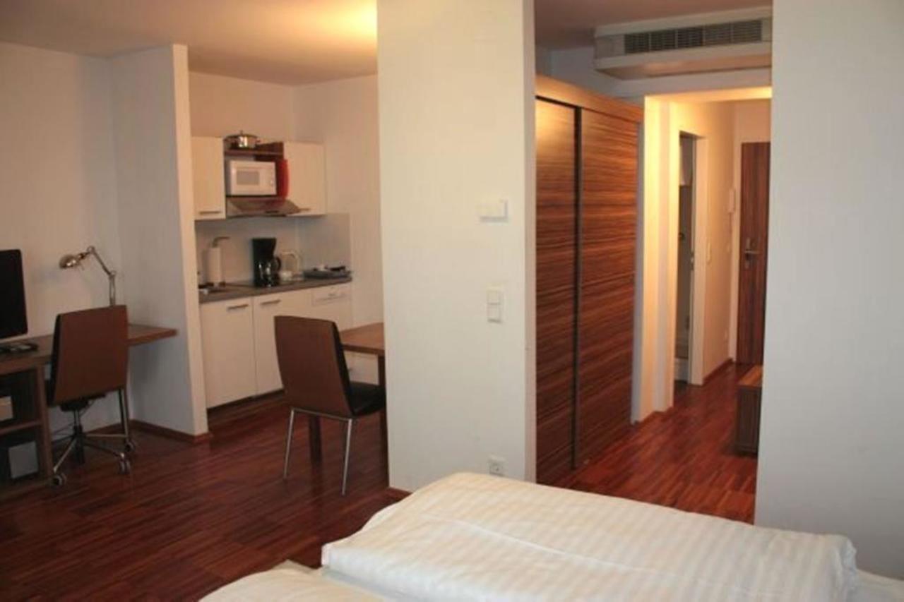 Royal Living Apartments Viena Exterior foto